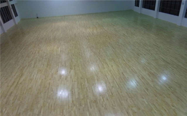 專業(yè)的舞臺實木地板哪個品牌好？