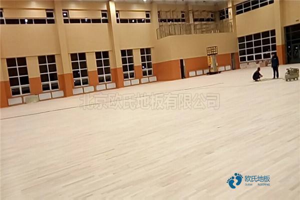 籃球場專用木地板廠家哪家安裝服務好？